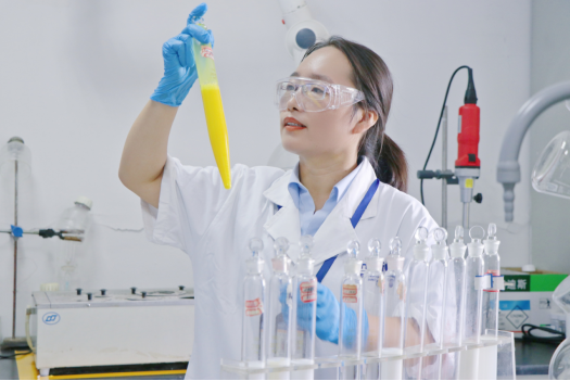 ：豼g环球研发中心制剂所四室主任刘金玲获评2025年“青岛拔尖人才”