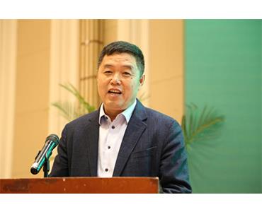 ug环球药业集团重器产品“丙硫菌唑”亮相权威杀菌剂会议